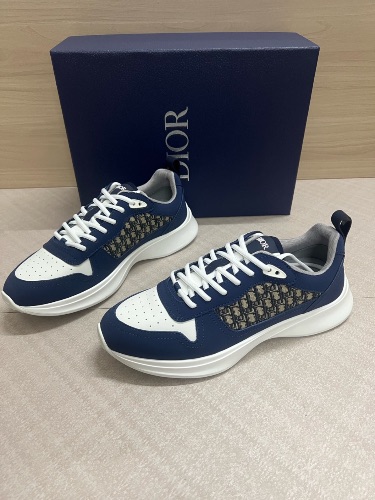 Dior B25 Runner Sneakers in Navy Blue — 3