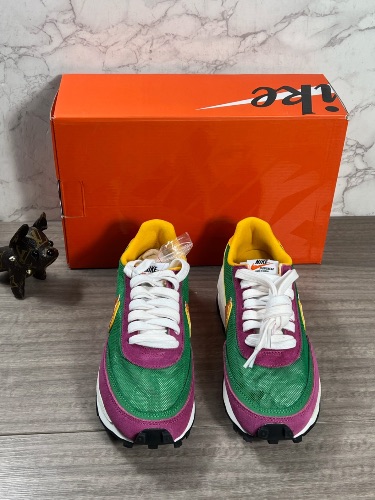 Nike LDWaffle x Sacai Pine Green sneakers — 3