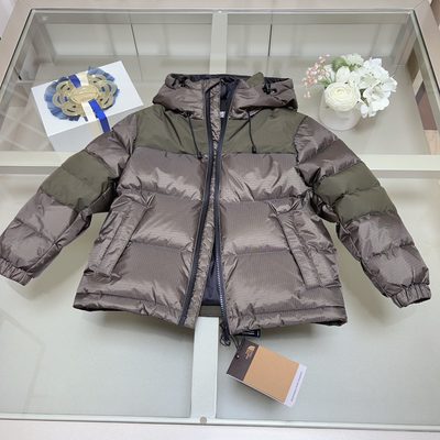 The North Face kids Hooded Jacket — 4
