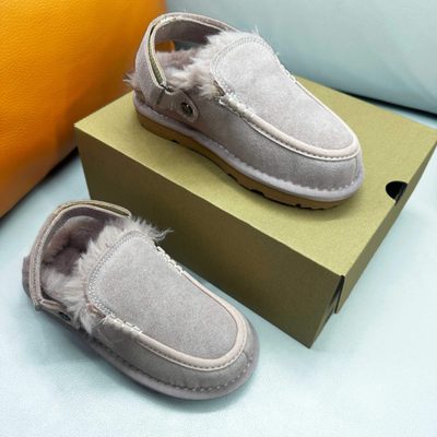 UGG Goldenstar Evelina Clogs — 8