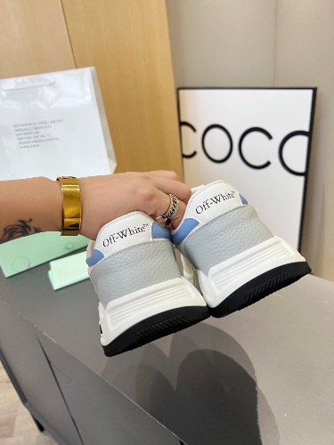 Off-White Runner B leather and mesh sneakers — 8