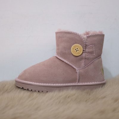 UGG Mini Bailey Button — 5