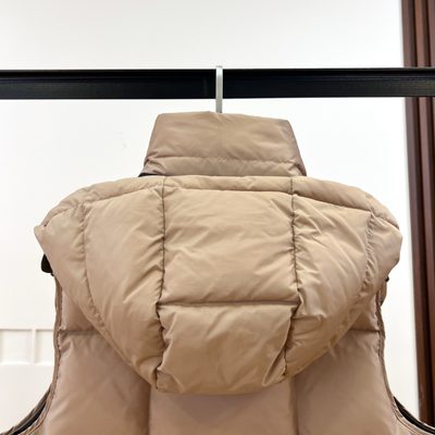 Moncler Macareux Hooded Gilet — 4