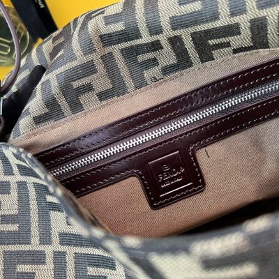 Fendi Zucca canvas Mamma Baguette shoulder bag (T) — 7