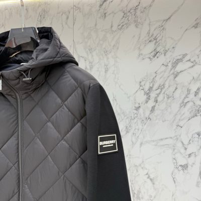 Burberry hooded jacket — 6