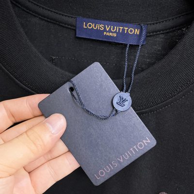 LV T-shirt — 5