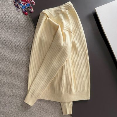 Burberry long-sleeved cable-knit polo sweater — 7