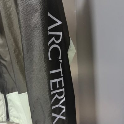 Arc'teryx Norvan Windshell hooded jacket — 4