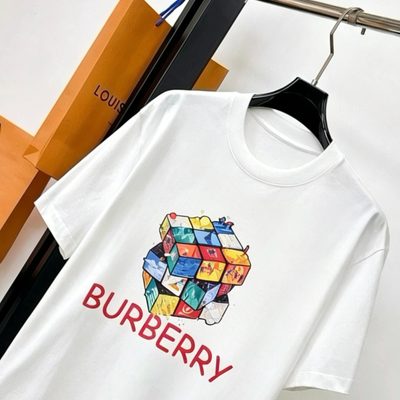 Burberry T-shirt — 3