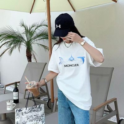 Moncler Enfant shark-motif cotton T-shirt — 8
