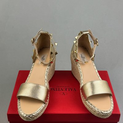 Valentino Garavani Rockstud metallic leather espadrille sandals — 4