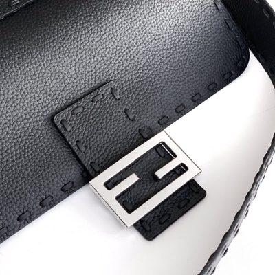 Fendi Baguette bag (T) — 8