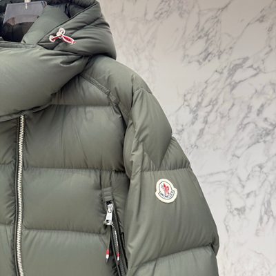 Moncler hooded short puffer jacket — 6