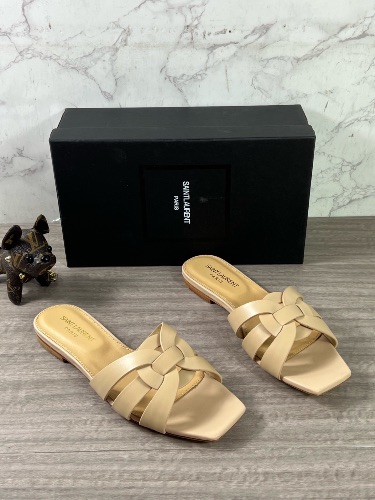Saint Laurent Tribute flat slide sandals — 4