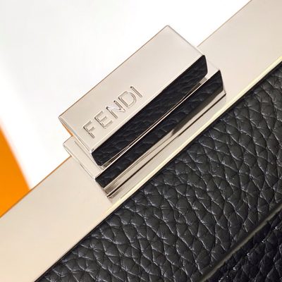 Fendi Peekaboo ISeeU bag (T) — 9