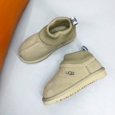 UGG Kids' Stretch-Cuff Suede Snug Boots — 9