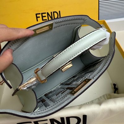 Fendi Peekaboo ISeeU bag (T) — 7