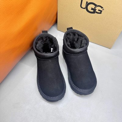 UGG Classic Ultra Mini Boots — 6