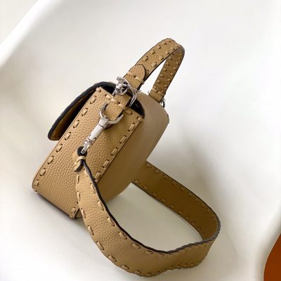 Fendi Baguette bag (T) — 3