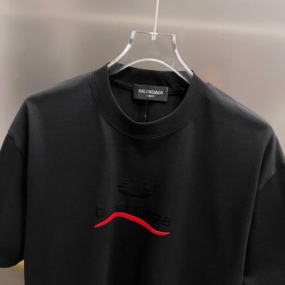 Balenciaga T-shirt — 9