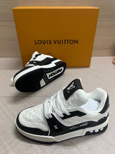Louis Vuitton LV Trainer black and white sneakers