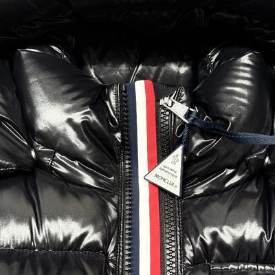 Moncler Montbeliard Hooded Short Down Jacket — 6