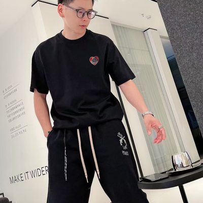 Moncler logo-patch cotton T-shirt — 11