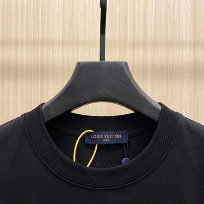 Louis Vuitton T-shirt — 3