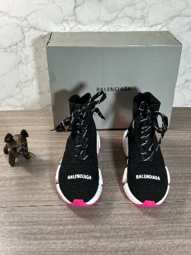 Balenciaga Speed 2.0 Lace-Up Knit Sneakers — 3