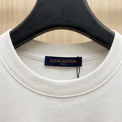 Louis Vuitton T-shirt — 3