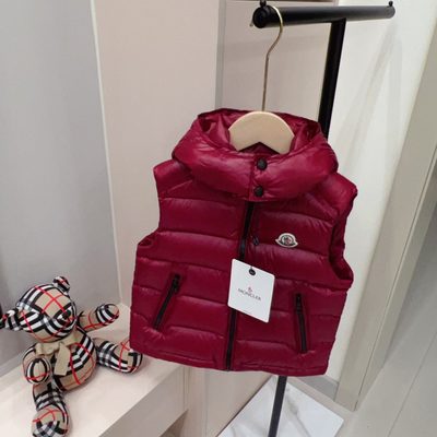 Moncler children's/junior hooded down gilet (vest) — 3