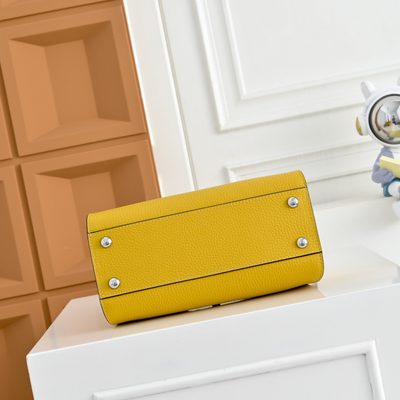 Fendi Peekaboo ISeeU handbag (T) — 8
