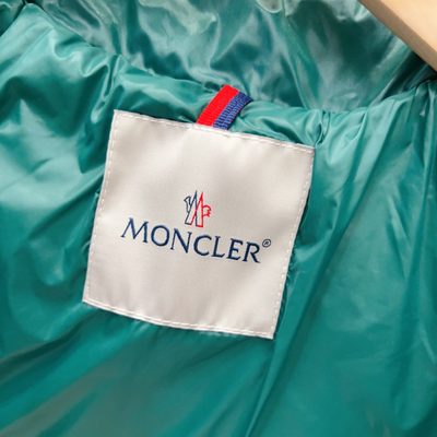 Moncler Enfant Maya Hooded Short Down Jacket — 5