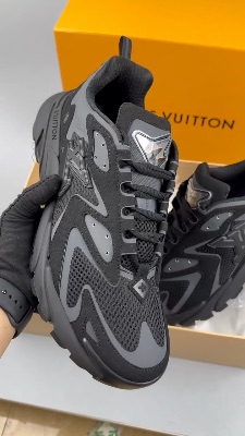 Louis Vuitton Runner Tatic black technical mesh sneakers — 5