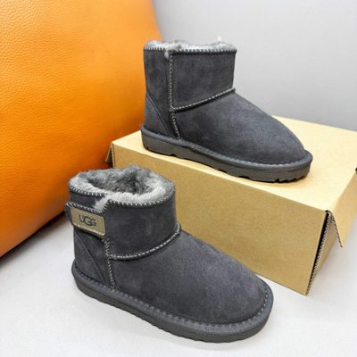 children's UGG-style strap winter boots — 8