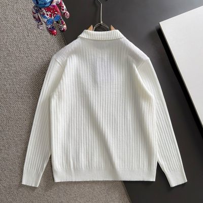 Burberry sweater — 9