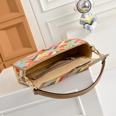 Fendi Baguette bag (T) — 9