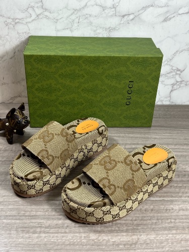 Gucci Women's platform slide sandals — 3
