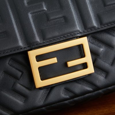 Fendi Baguette bag (T) — 5