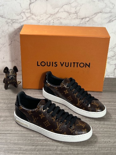 Louis Vuitton Frontrow sneakers