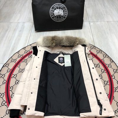Canada Goose Wyndham Parka — 7