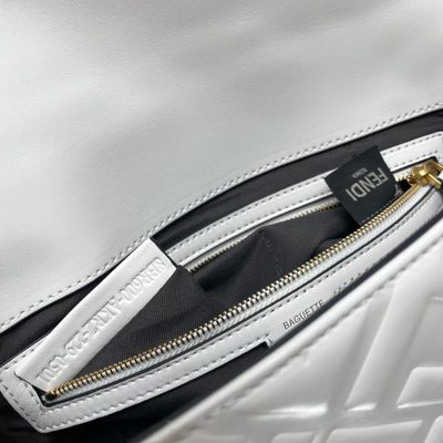 Fendi Baguette bag (T) — 8