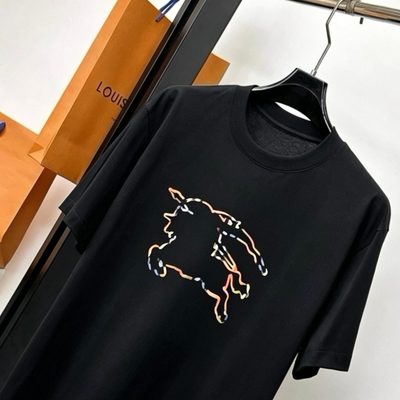 Burberry T-shirt — 3