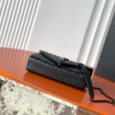 Saint Laurent grey grain de poudre textured leather envelope chain bag — 4