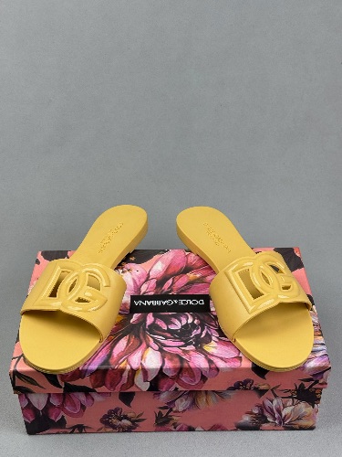 Dolce & Gabbana sliders — 4