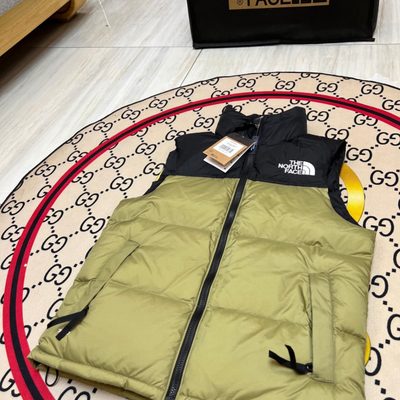 The North Face 1996 Retro Nuptse Down Vest/Gilet — 4