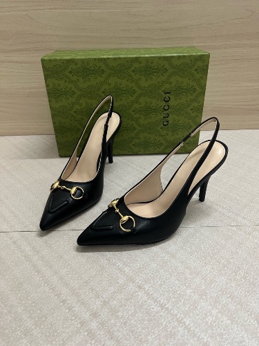 Gucci Horsebit slingback pumps — 3