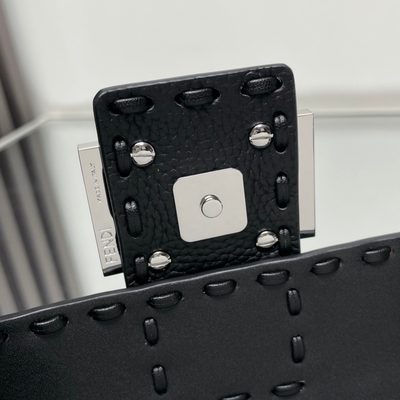 Fendi Baguette bag (T) — 6