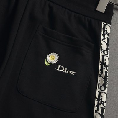 Dior shorts — 10