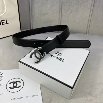 Chanel belt features a distinctive black and gold interlocking CC logo buckle — 3